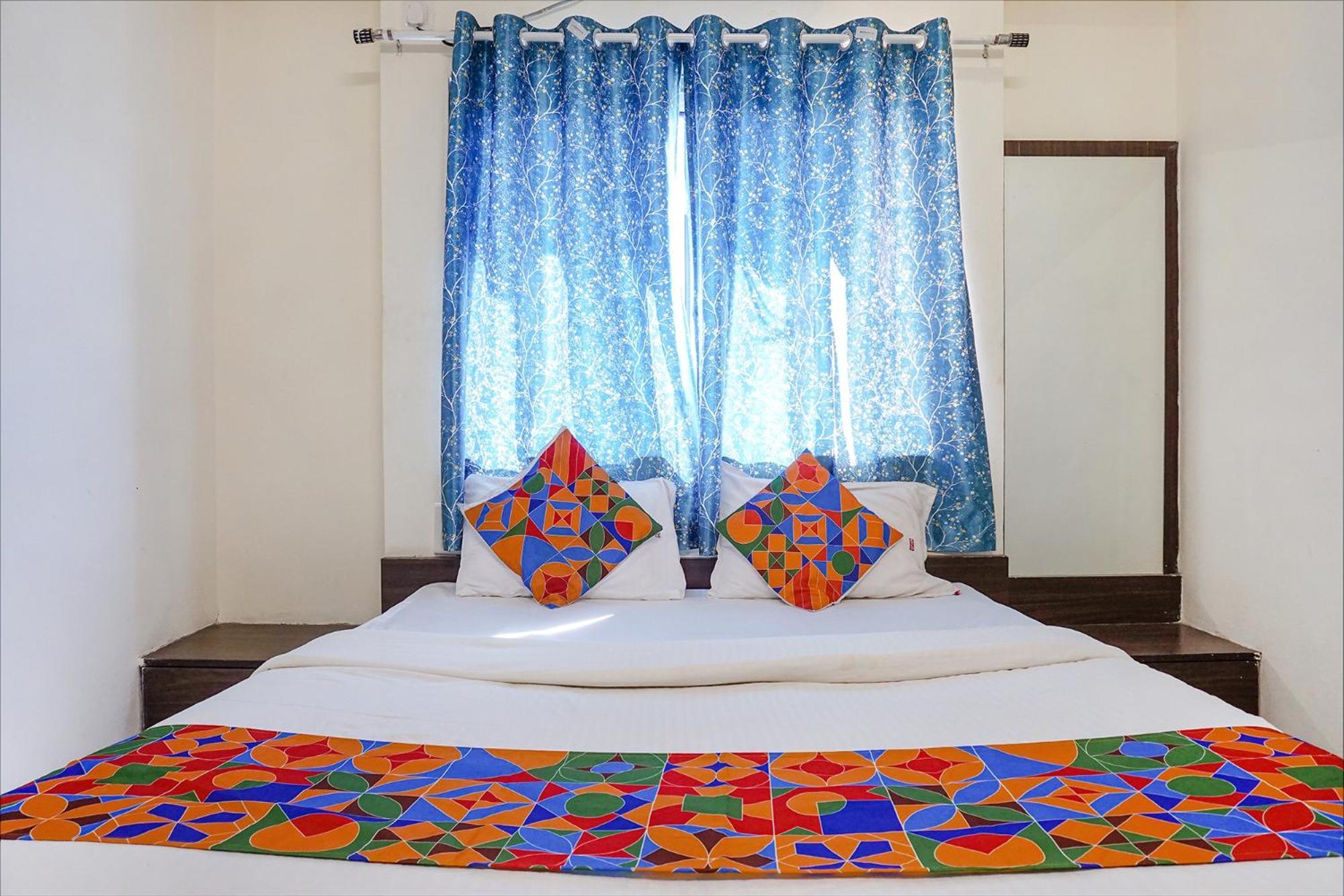 Fabhotel Gokul Lodge Gorhe Khurd Екстериор снимка