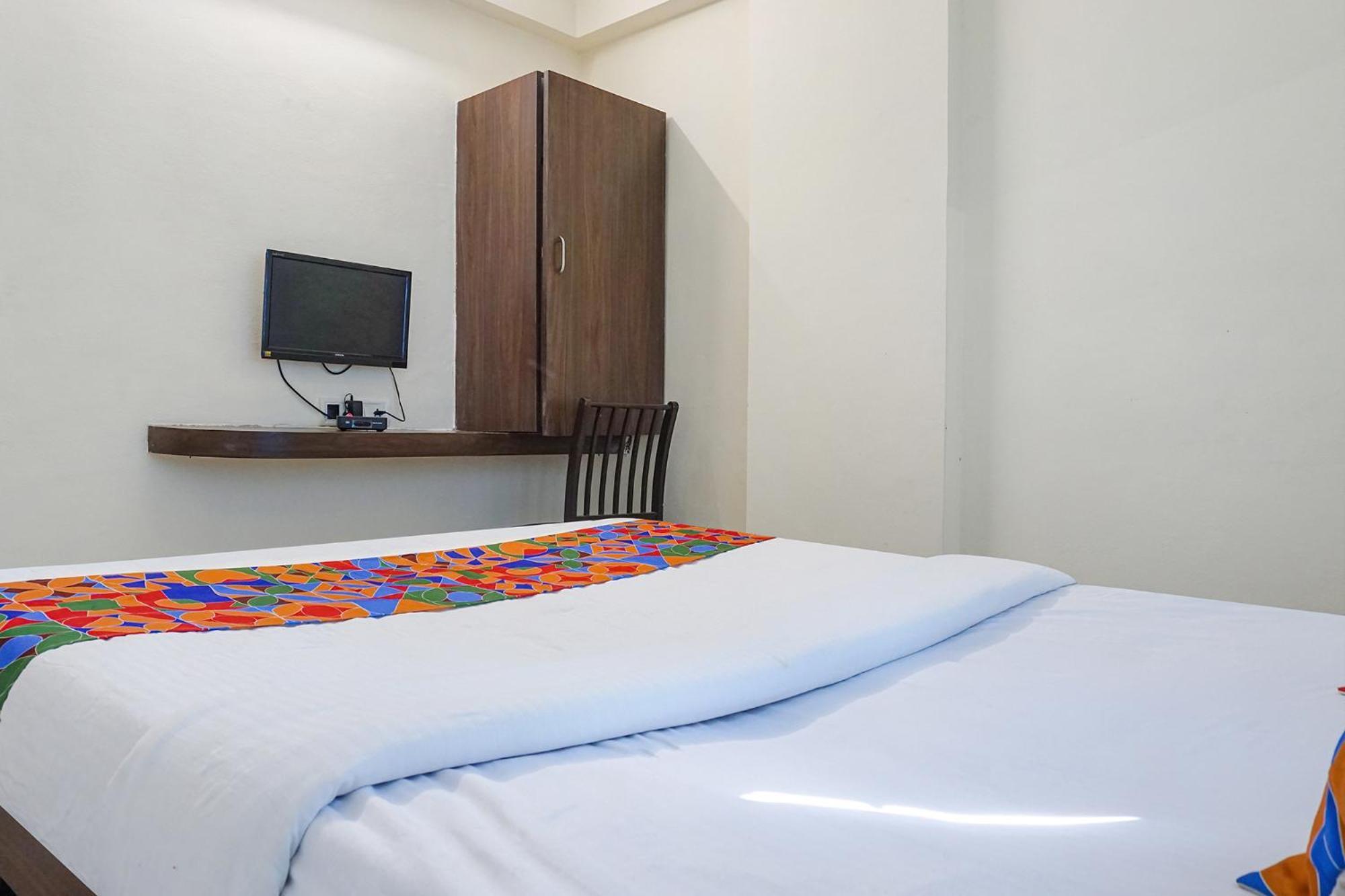 Fabhotel Gokul Lodge Gorhe Khurd Екстериор снимка